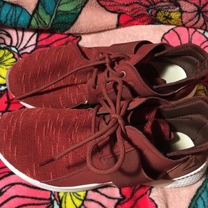 REEBOK FACE STOCKHOLM (beauty, wit and grace)